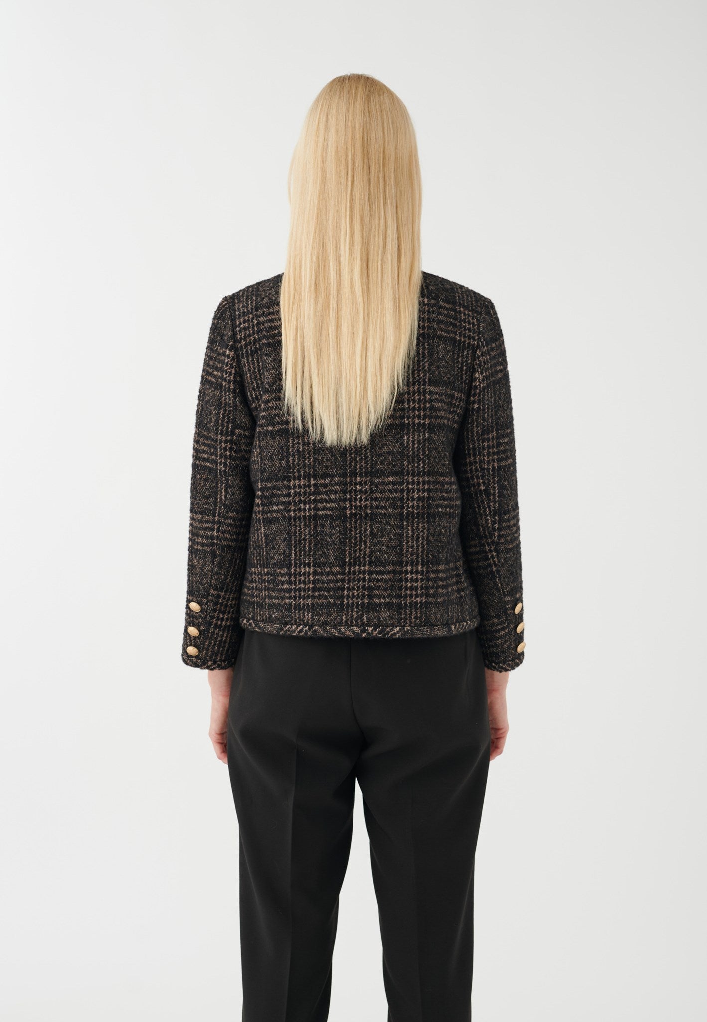 0260724_5808_WOM_B.jpg (1)