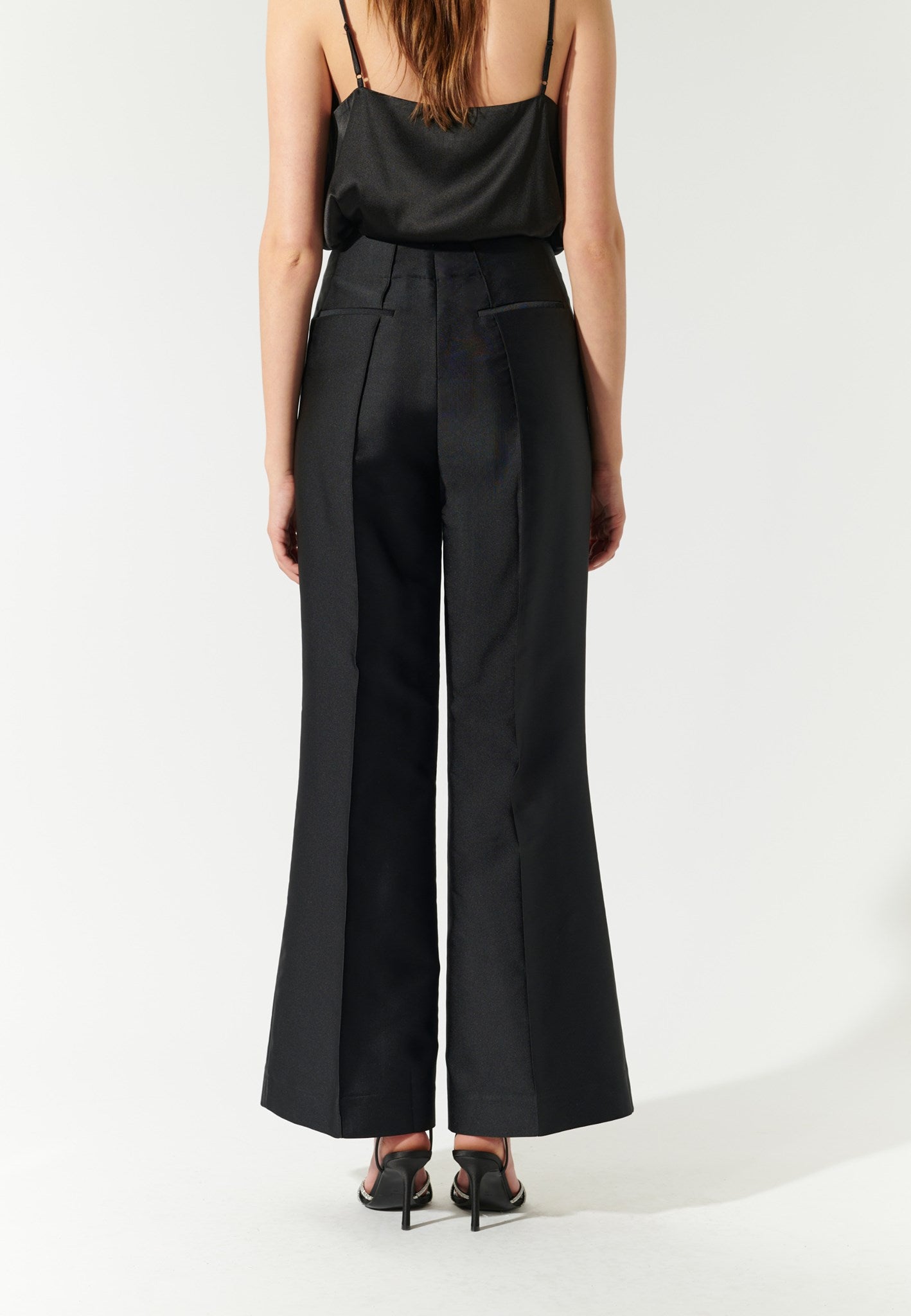 0511024 1000 WOM B (1)