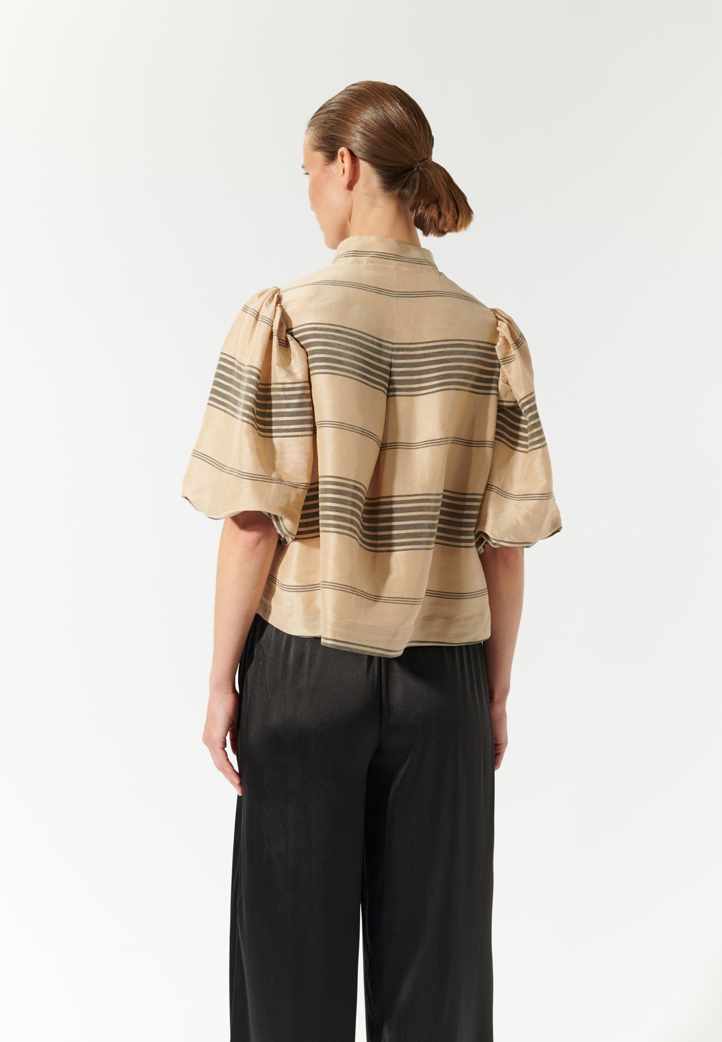 0891024 5820 WOM B (1)