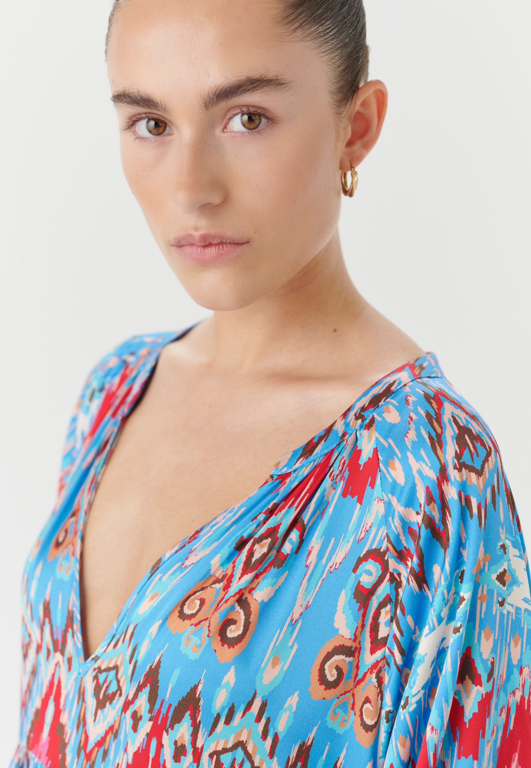 099-0423_5649_WOM_C