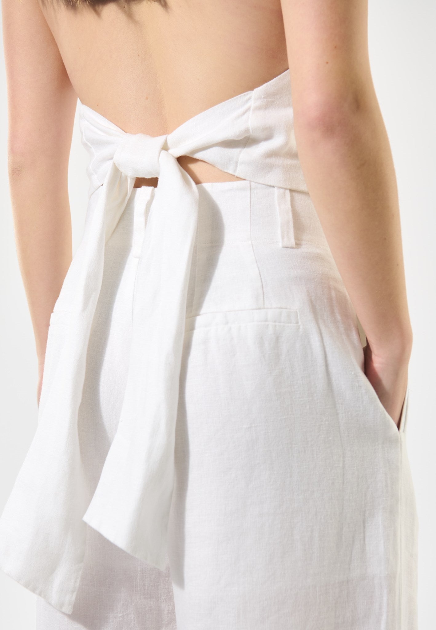 1460425 1002 142 Web