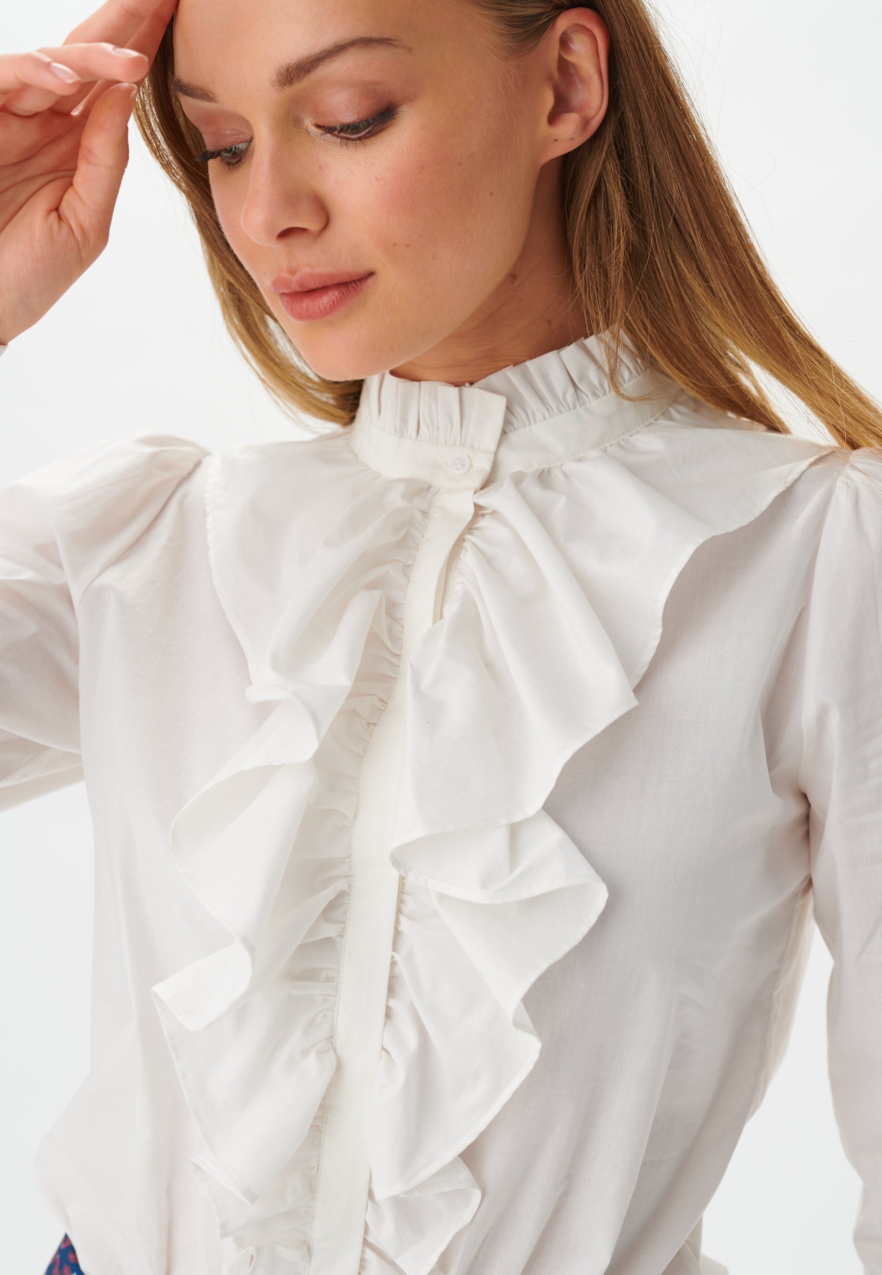 17-0122NS CO_1002_WOM_C