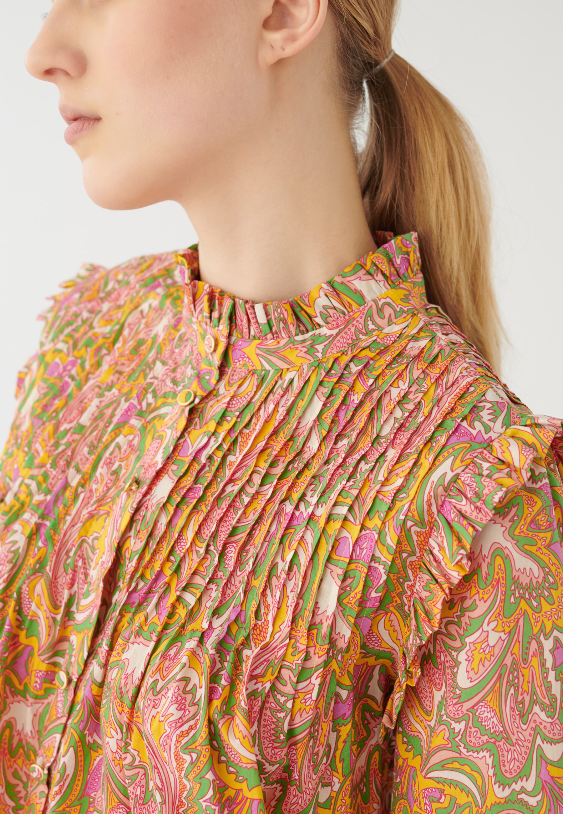 21-0123NS CO_5627_WOM_C