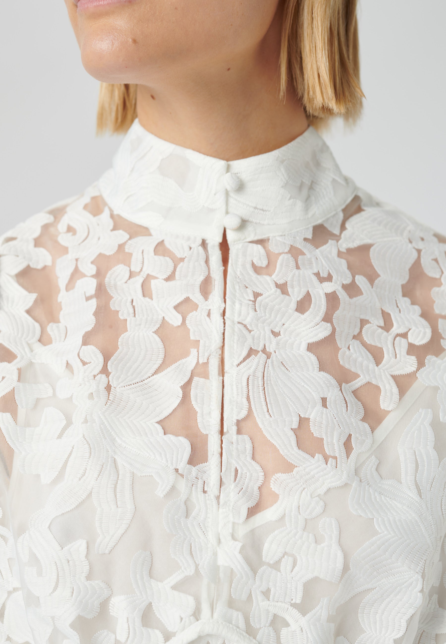 23-0123NS_5645_WOM_C