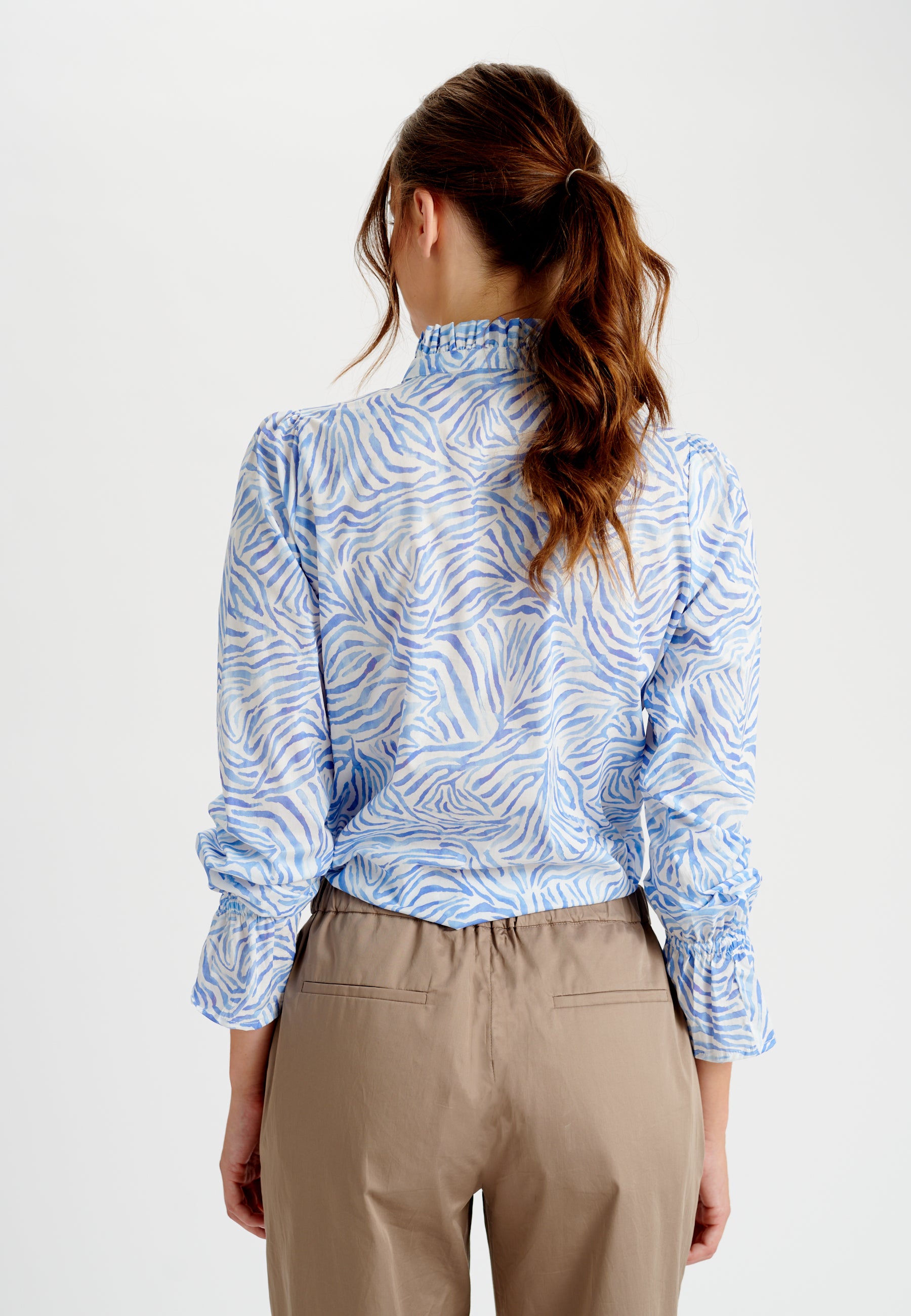 28-0422NS CO_5552_WOM_C