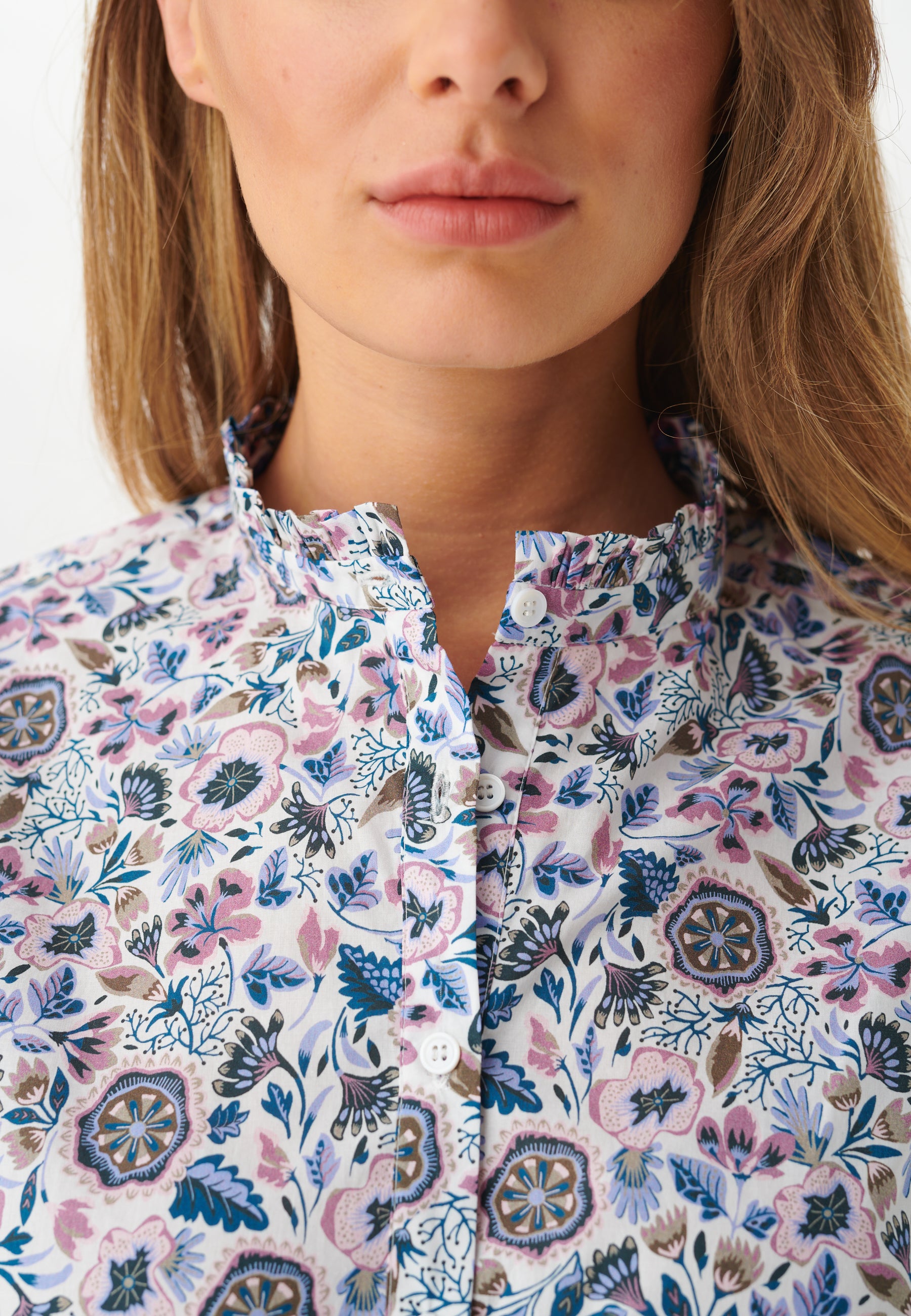 35-0122NS CO_5503_WOM_C