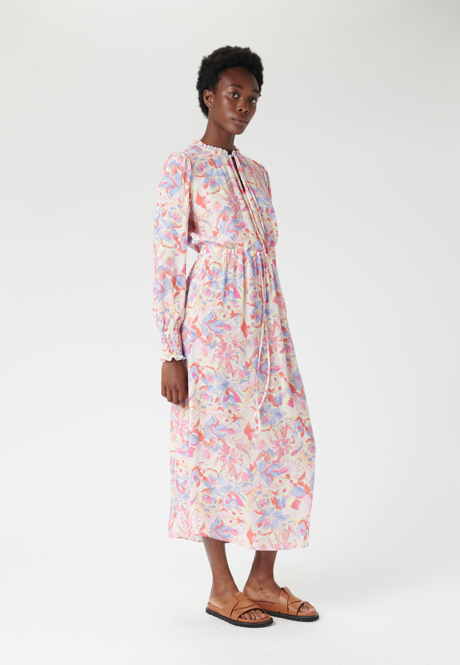 44-0123NS_5628_WOM_A