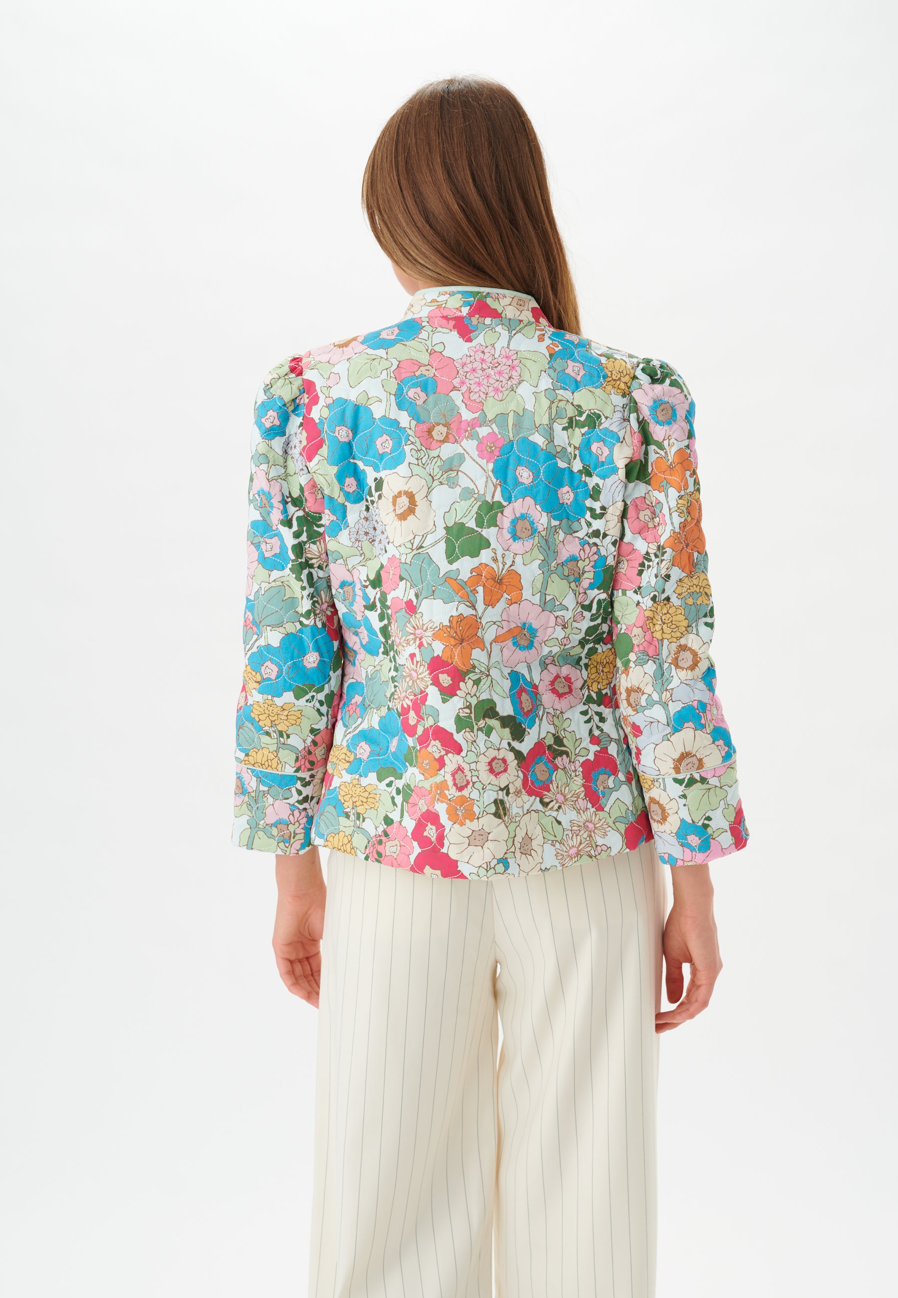 89-0122CO_5500_WOM_B