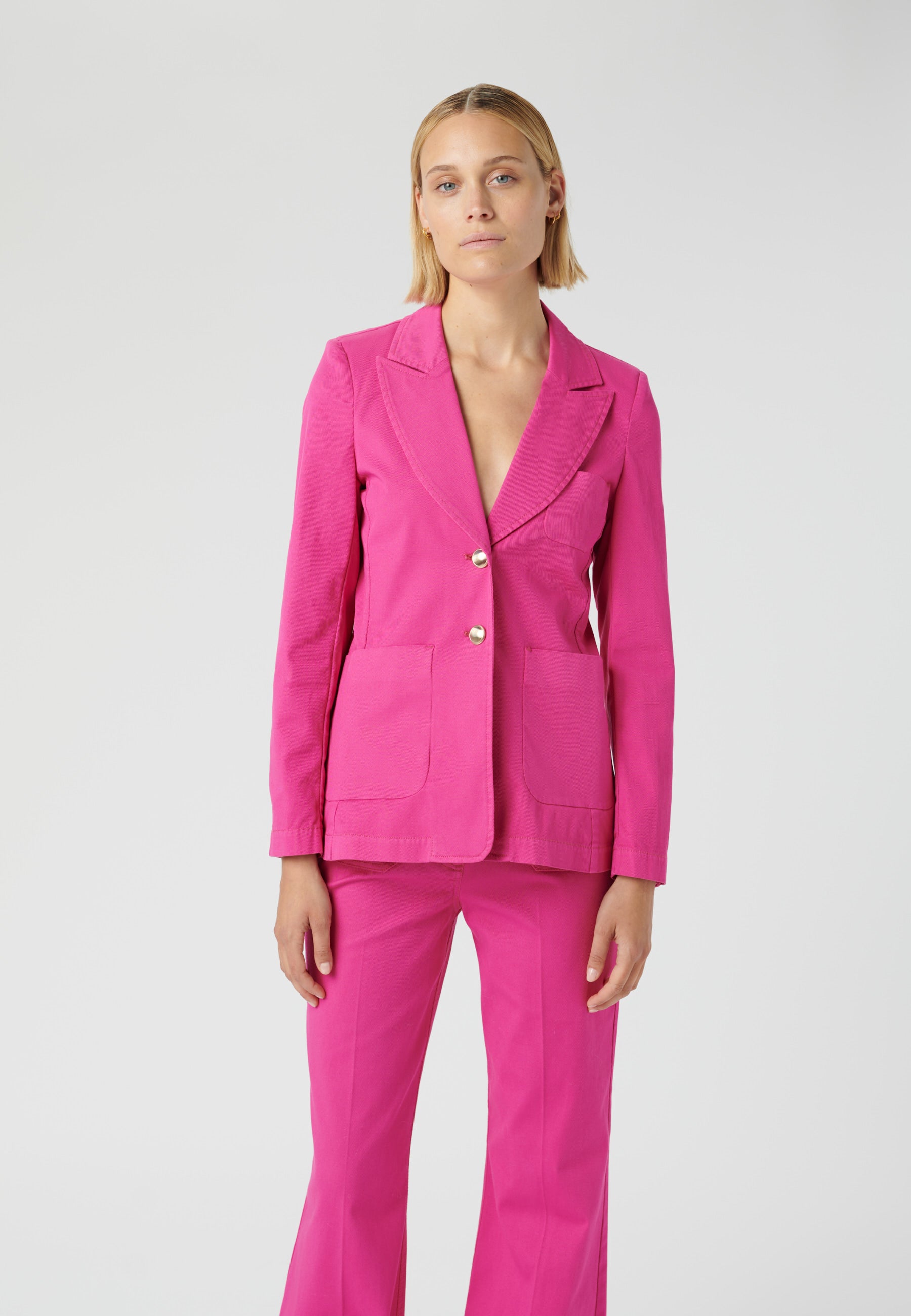 92-0123CO_3562_WOM_A