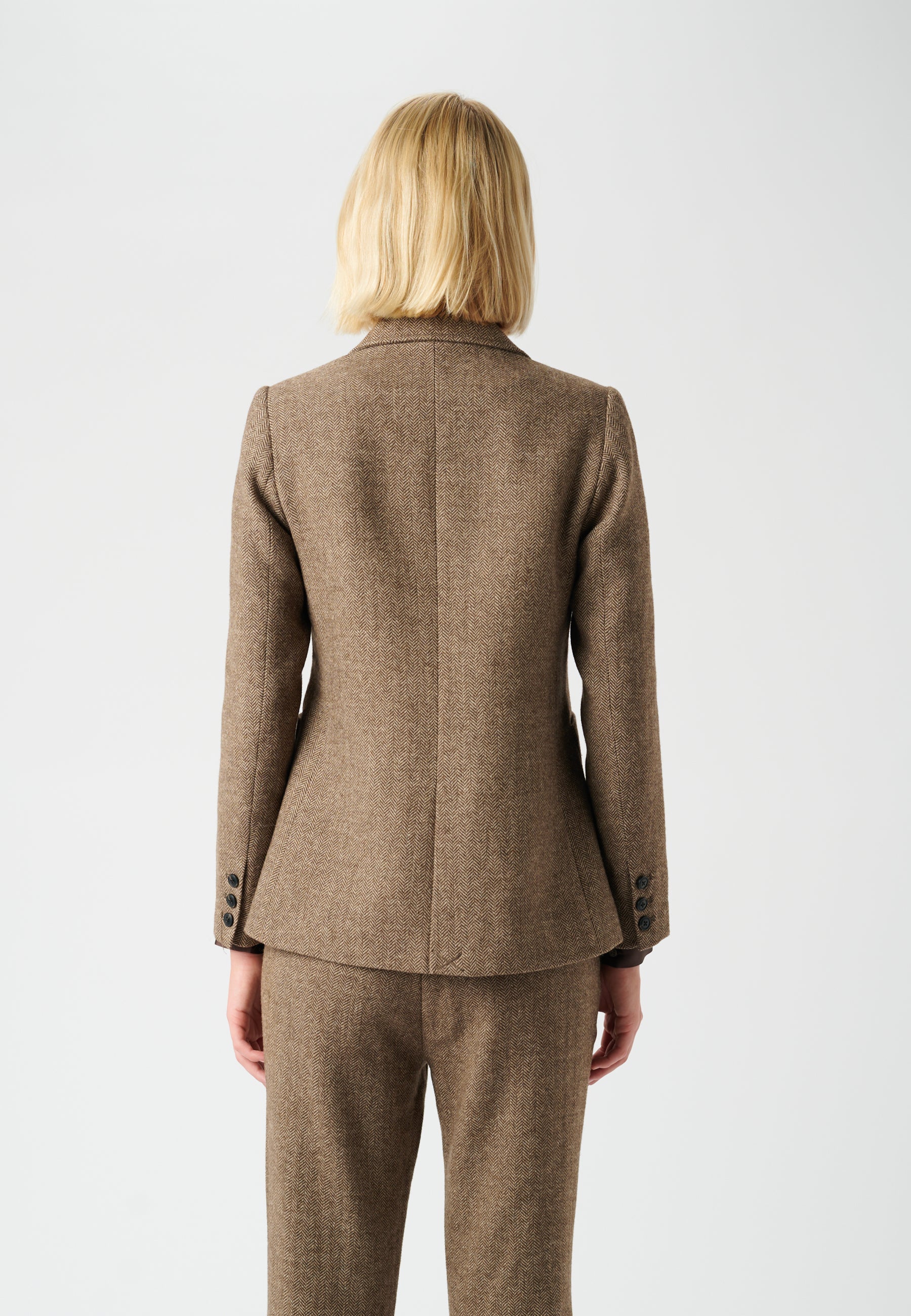 80-0722NS H_1545_WOM_B